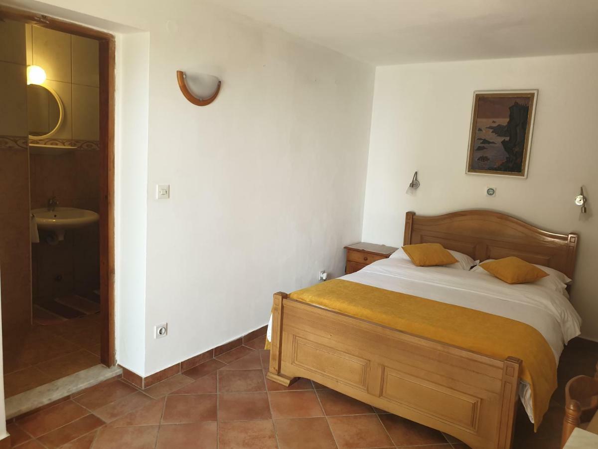 Zoro Apartments Sveti Stefan Exteriér fotografie