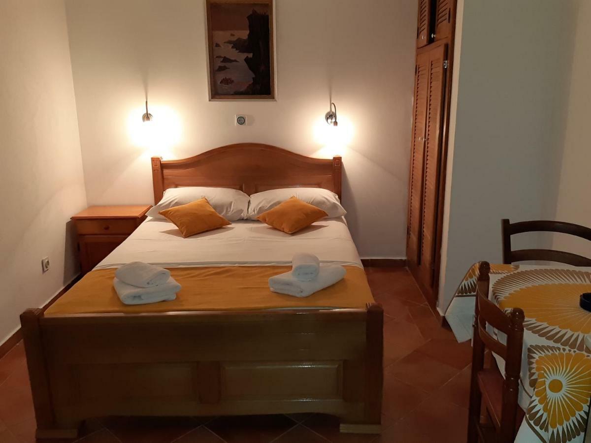 Zoro Apartments Sveti Stefan Exteriér fotografie